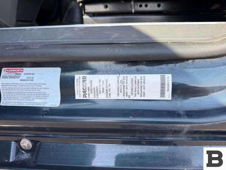2016-kenworth-t680-image-63