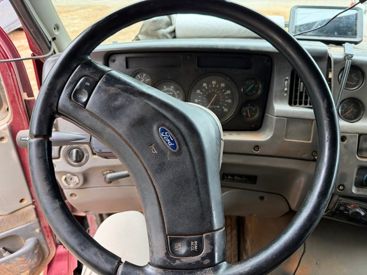 1997-ford-lt9513-image-83