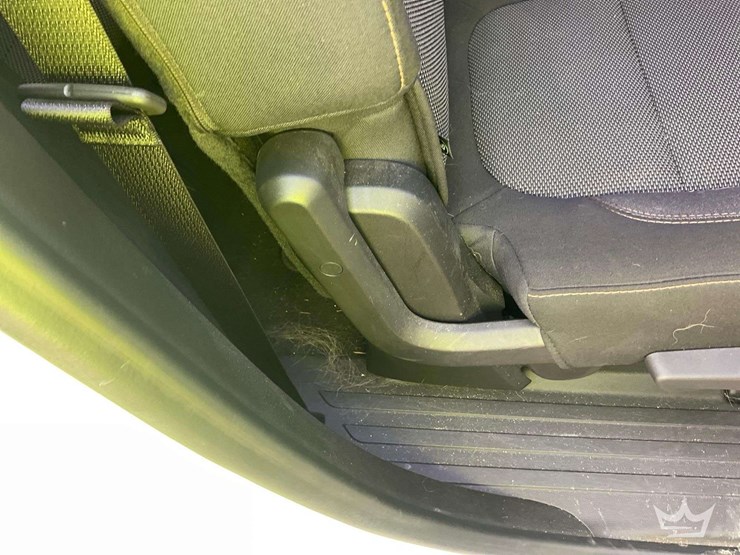 2018-chevrolet-traverse-image-26