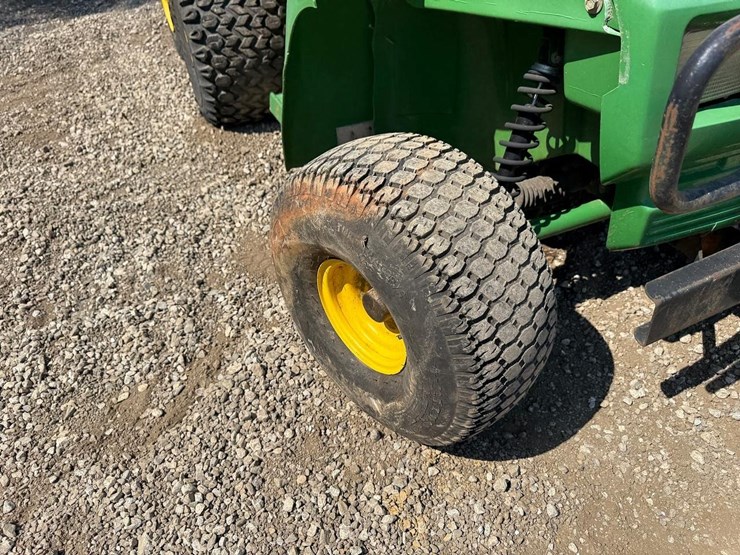 john-deere-gator-image-9