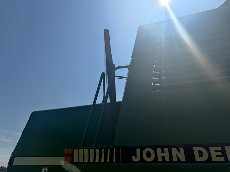 1990-john-deere-9600-image-49