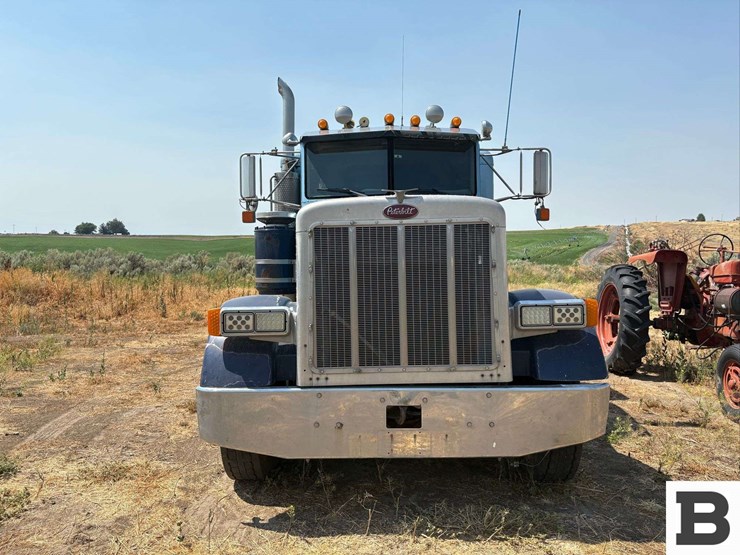 1990-peterbilt-378-image-2