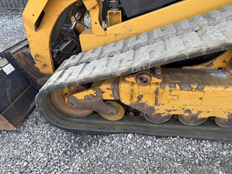 2017-caterpillar-289d-image-17