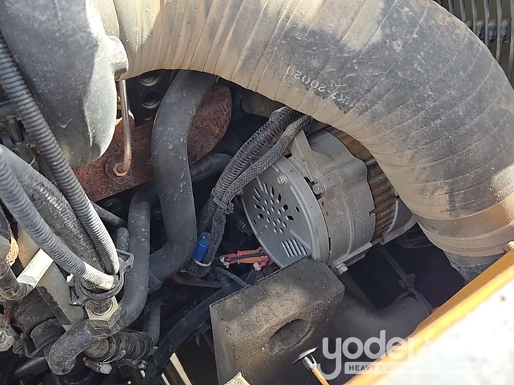 hyundai-hx260l-image-57