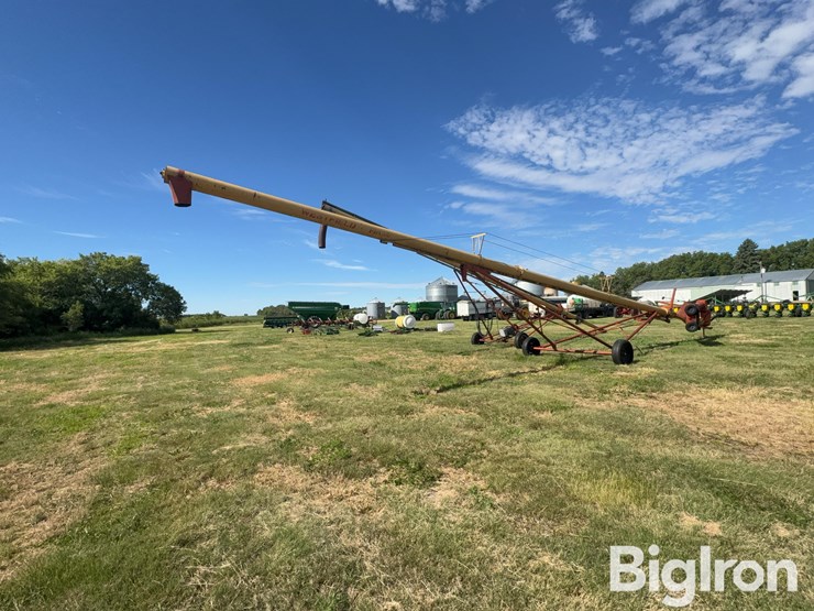 westfield-mk100-61-swing-hopper-auger-image-4