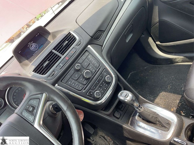 2015-buick-encore-image-12