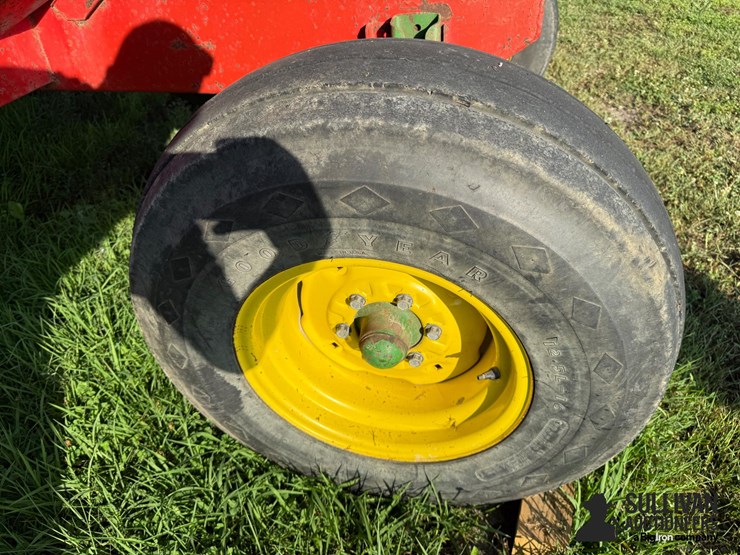 john-deere-720-image-19