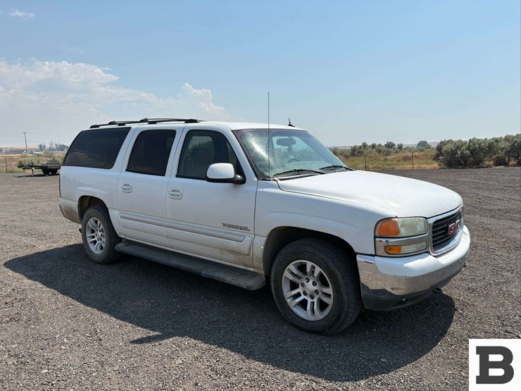 2005-gmc-yukon-xl-image-3