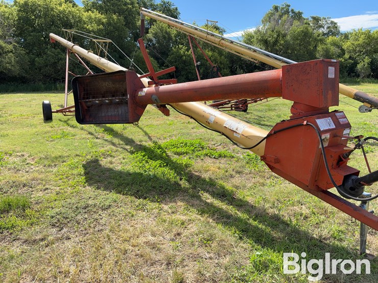 westfield-mk100-61-swing-hopper-auger-image-13