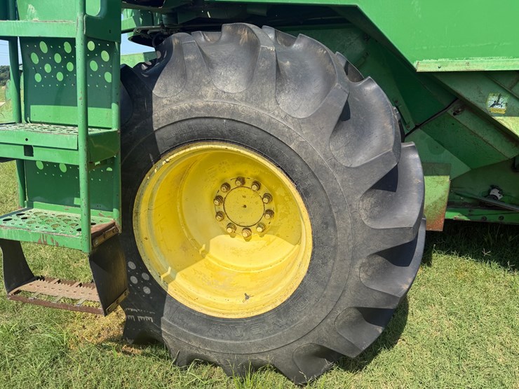 1990-john-deere-9600-image-10