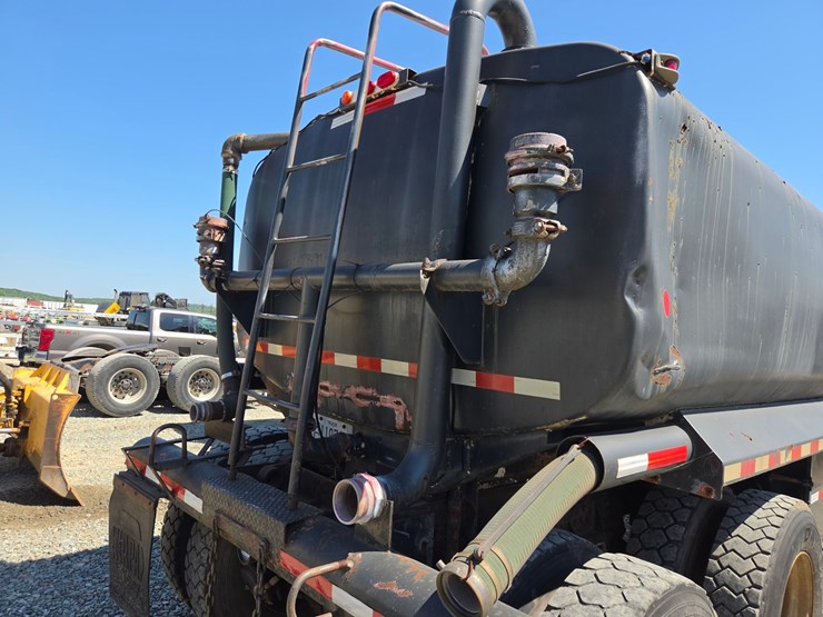 1998-cummins-m11-image-26