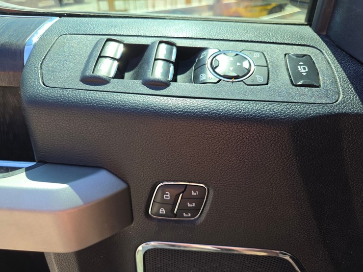 2020-ford-f250-image-53