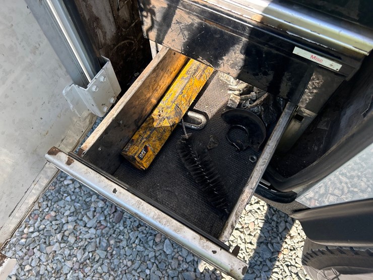 2018-kenworth-t270-image-31