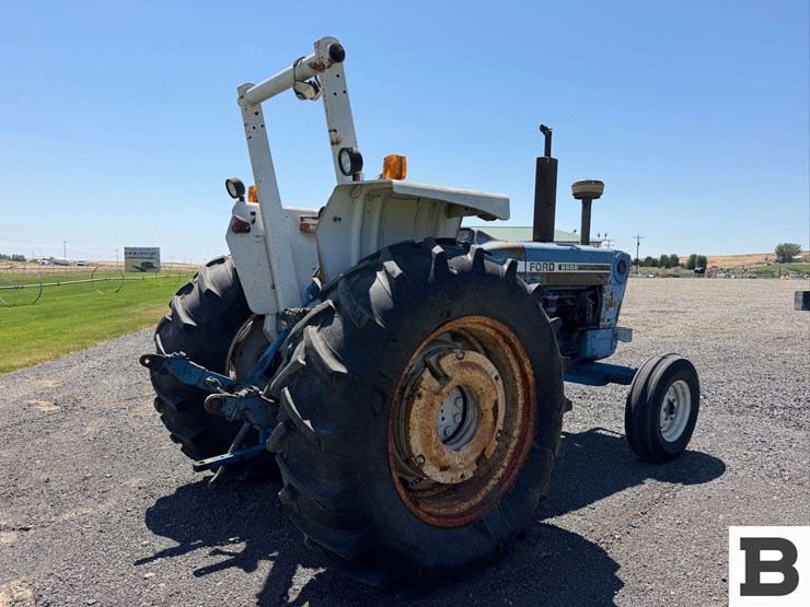 ford-tractor-image-5