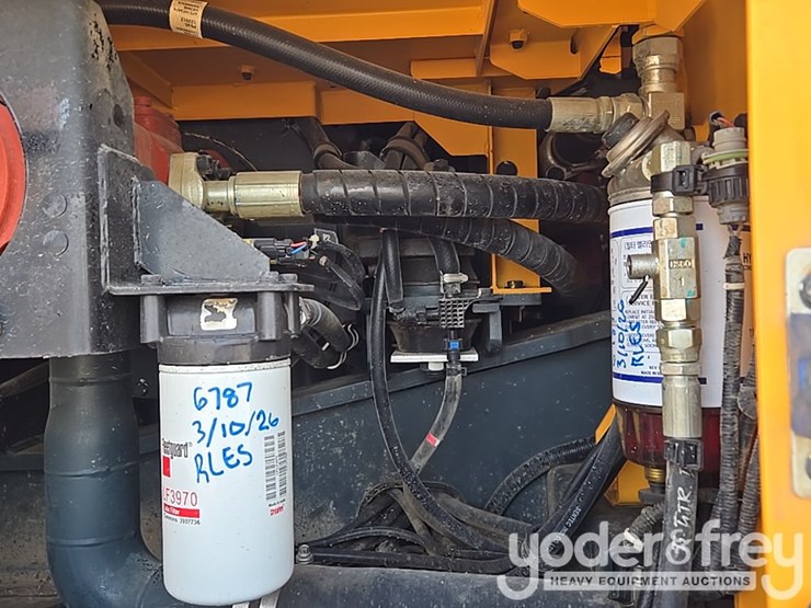 hyundai-hx260l-image-48