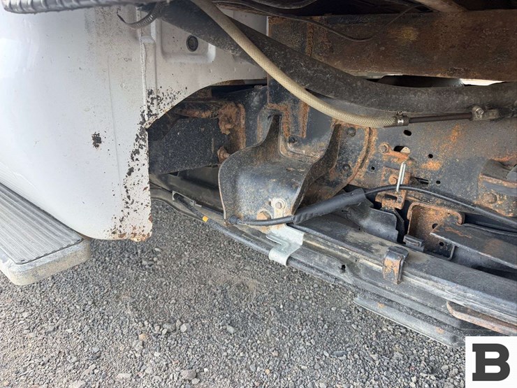 2013-ford-f350-image-19