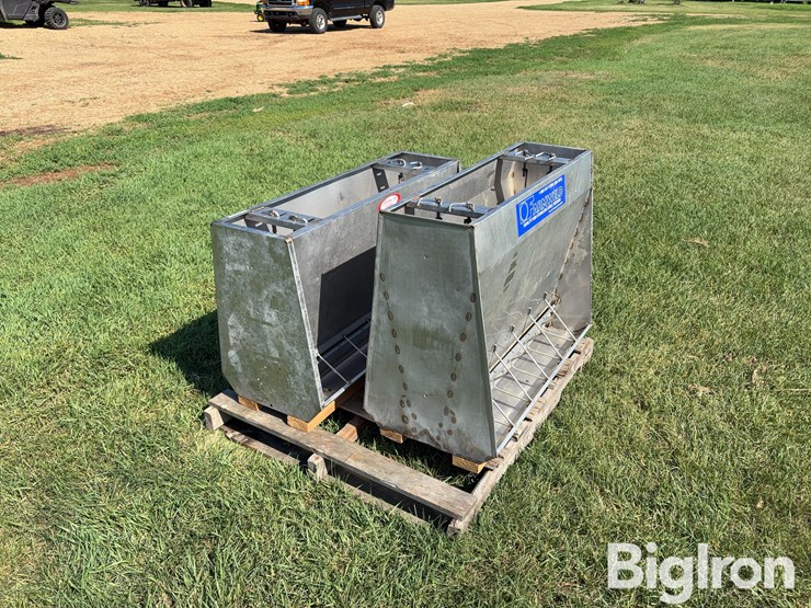 stainless-steel-hog-feeders-image-7