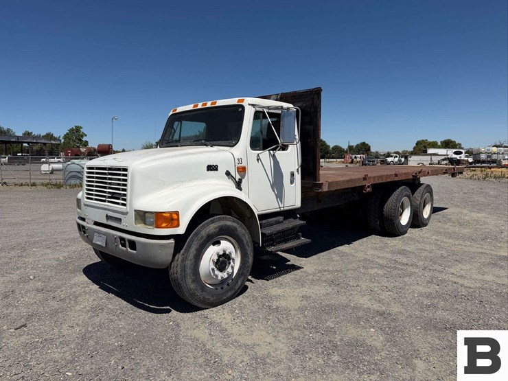 1994-international-4900-image-4