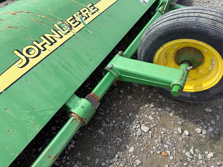 john-deere-520-image-29