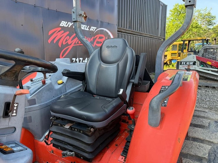 2013-kubota-l4760-image-22