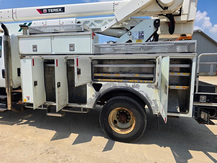2010-international-durastar-4400-image-21