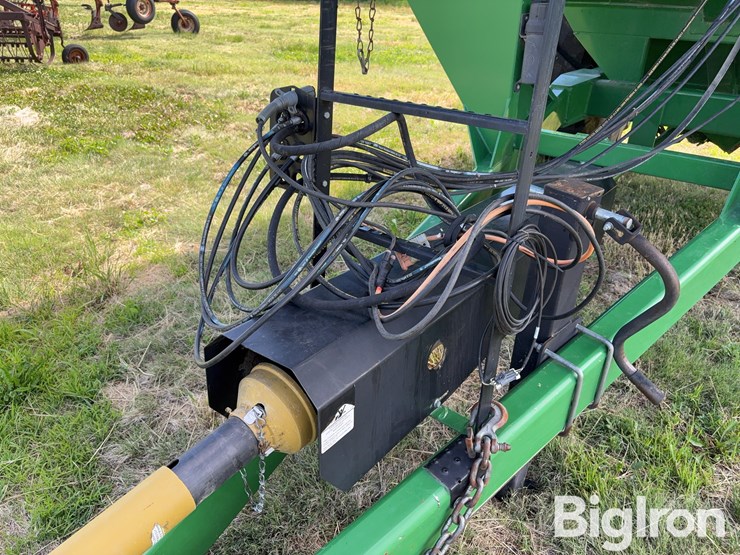 j&m-1151-grain-cart-image-11