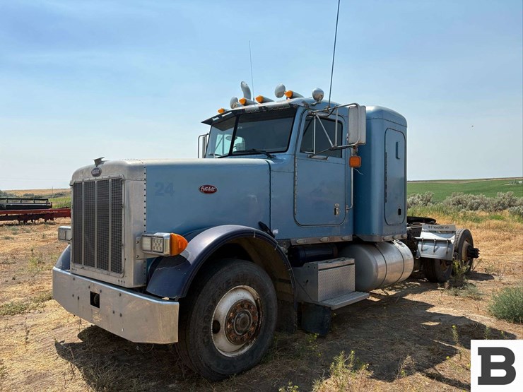 1990-peterbilt-378-image-1