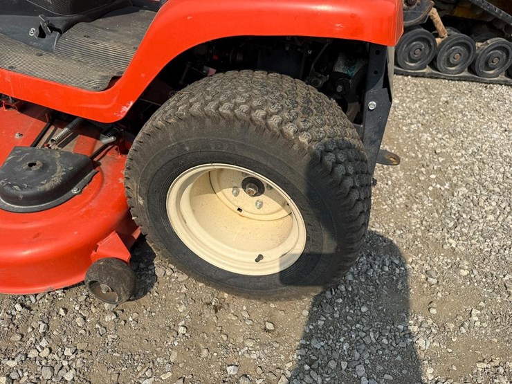 kubota-gr2120-image-13