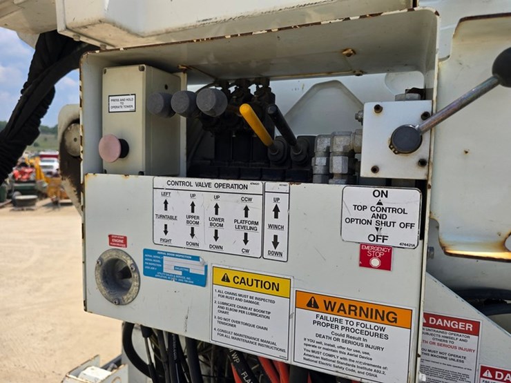 2010-international-durastar-4400-image-16
