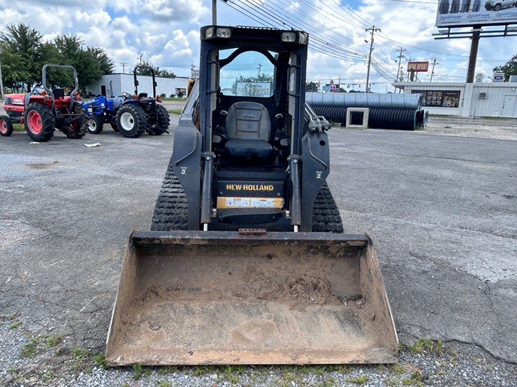2017-new-holland-c227-image-8