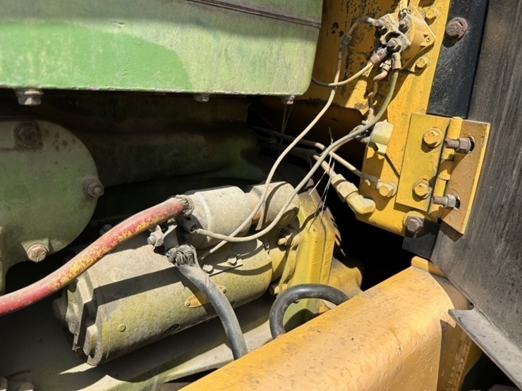 john-deere-740-image-48