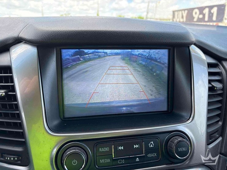 2018-chevrolet-tahoe-image-16