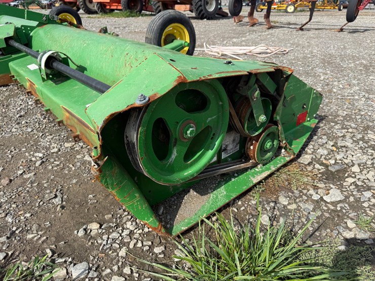 john-deere-520-image-19