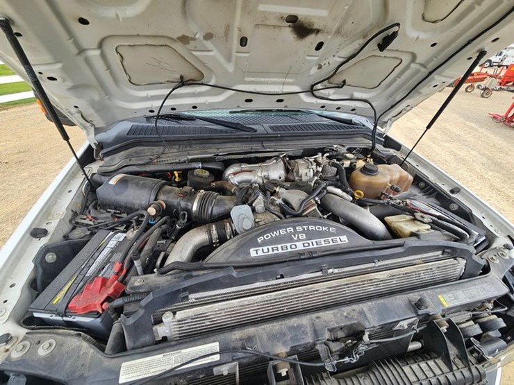 2008-ford-f550-image-35