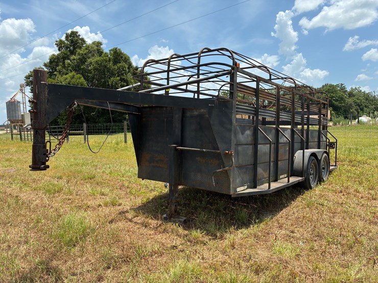 #20245-•-16ft-stock-trailer-image-2