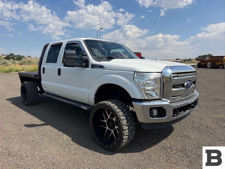 2013-ford-f350-image-8