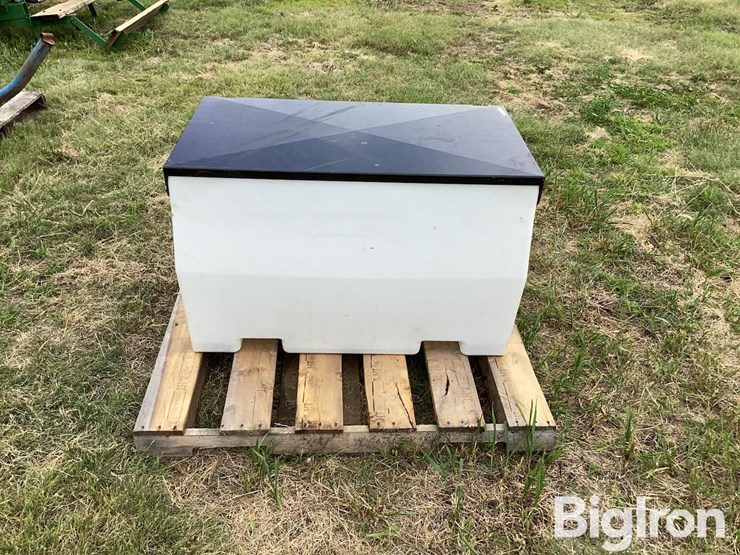 farm-chem-65-gal-def-tank-image-4