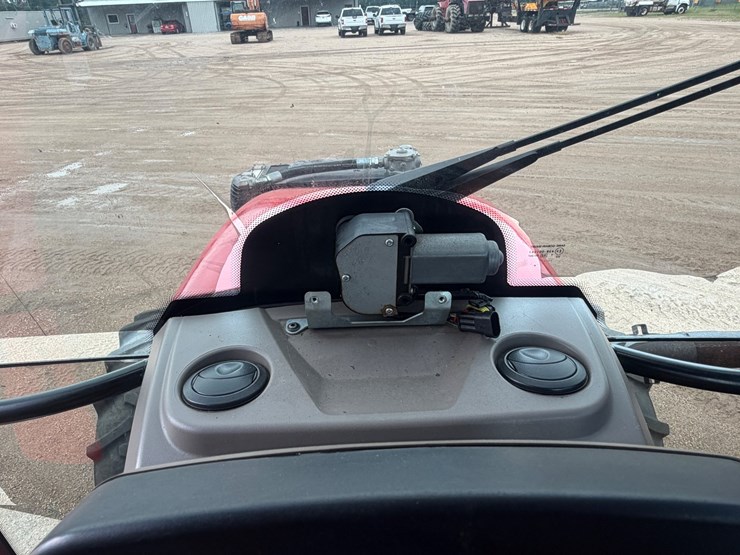 #39101-•-case-75c-tractor-image-64