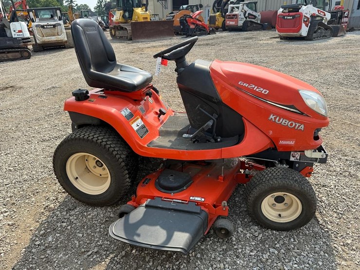 kubota-gr2120-image-5
