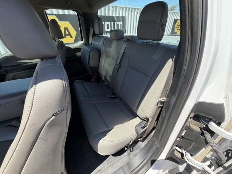 2019-ford-f150-xl-image-19