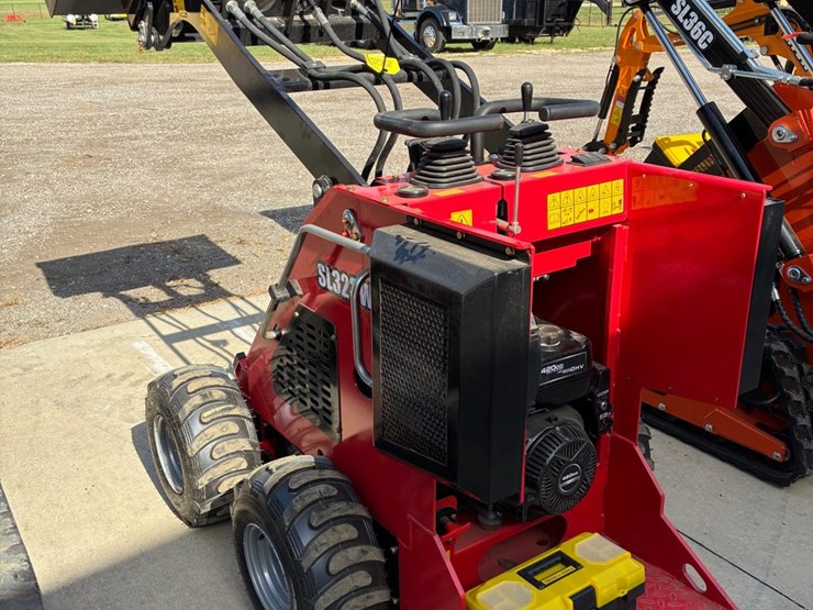 #20238-•-skid-steer-loader-image-3