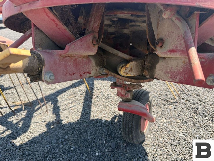 ford-254-rake-tedder-image-13