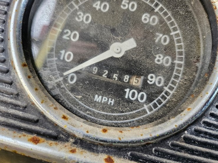 1975-ford-f750-image-24