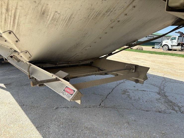 2019-timpte-super-hopper-image-38