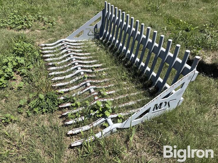 mds-6’-rock-bucket-image-16