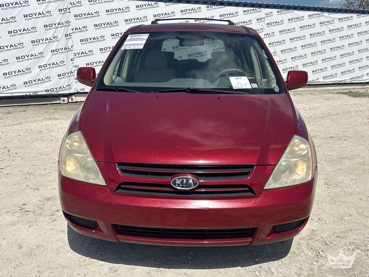 2006-kia-sedona-image-28