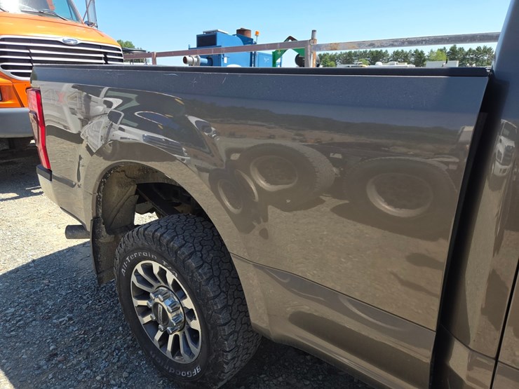 2020-ford-f250-image-19