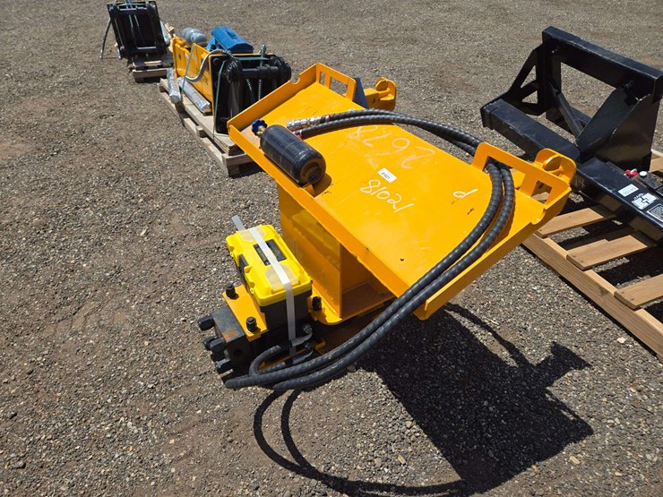 2026-skid-steer-ap680-breaker-hammer-image-1