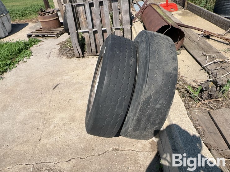 22.5-truck-tires-image-8