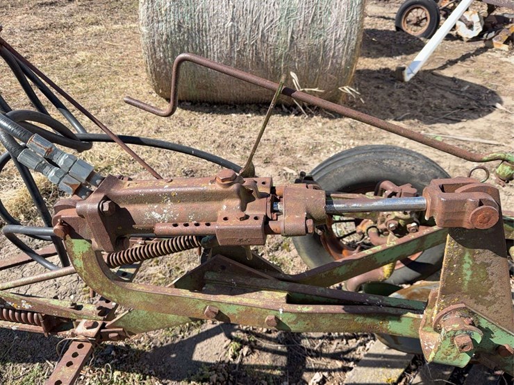 john-deere-no.-44-pull-type-two-bottom-plow-image-23